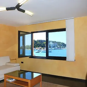 Ana Apartment