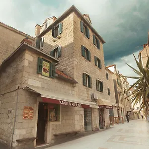**** Guest house Tri Lava Luxury Living Croatia