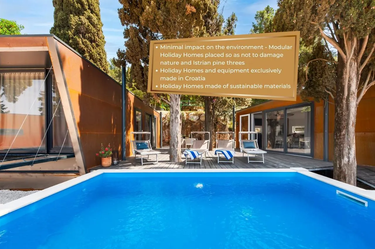 רוביני Porton Nature Hideouts